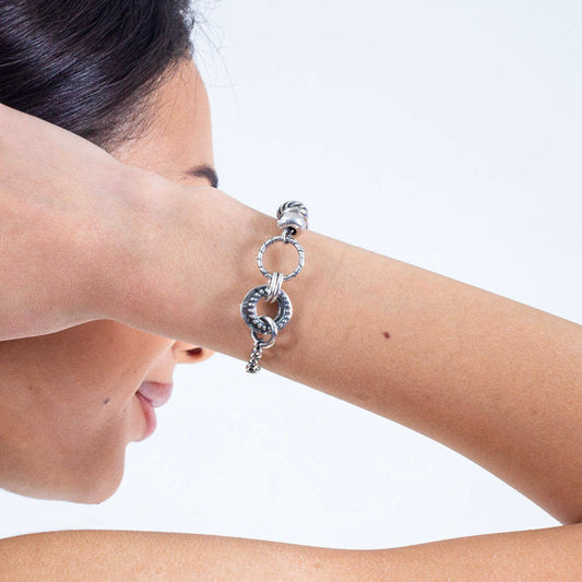 In The Mix Bracelet. B1433